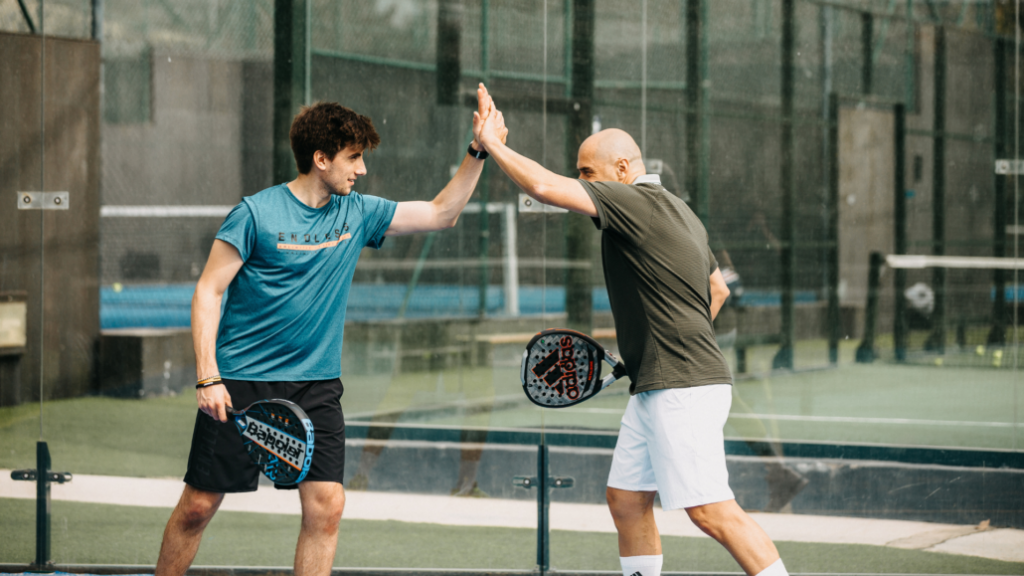 Gibt Es Padel-Clubs Für Anfänger?
