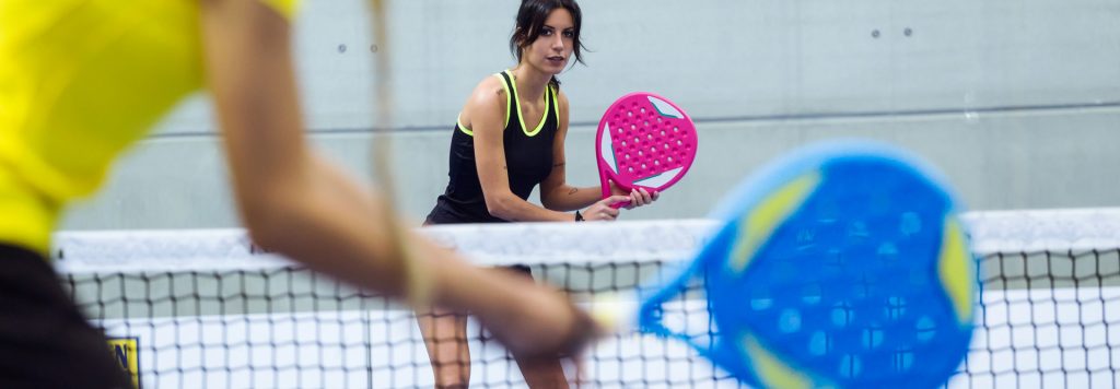 Wo Kann Ich Padel Tennis Im Urlaub Spielen?