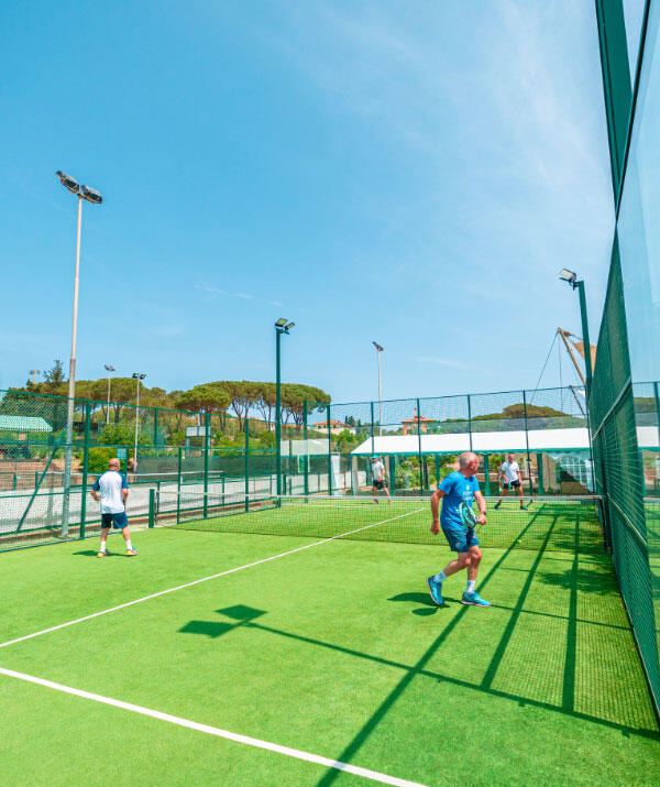 Wo Kann Ich Padel Tennis Im Urlaub Spielen?